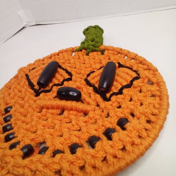 Vintage Macrame Jack O Lantern Pumpkin Handmade Halloween Wall Decor - Picture 7 of 13